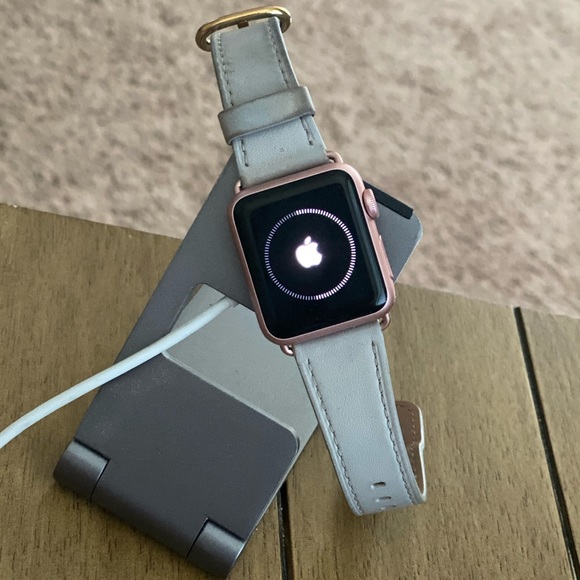 Apple Accessories - Apple Watch Series 1 38mm Rose Gold w/ChargingDeck